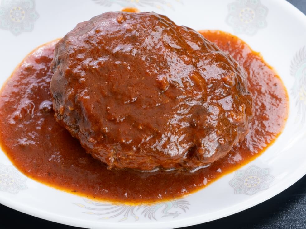 煮込みハンバーグ